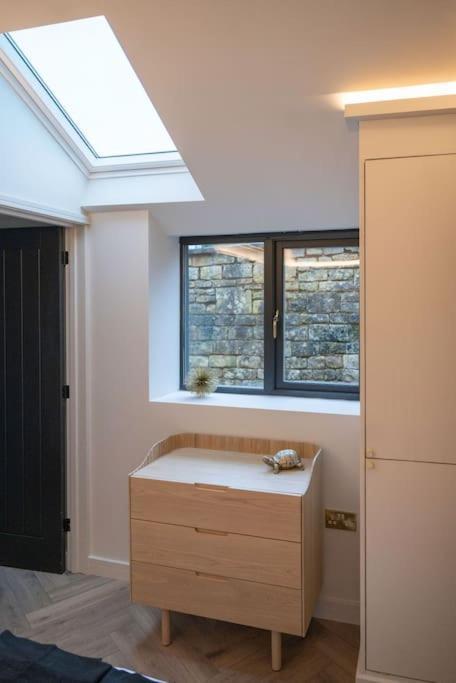 Chic Cotswold Tiny Home - Oddity House Blockley Exterior photo